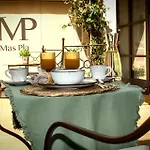 Bed & Breakfast Mas Pla Riudellots de la Selva