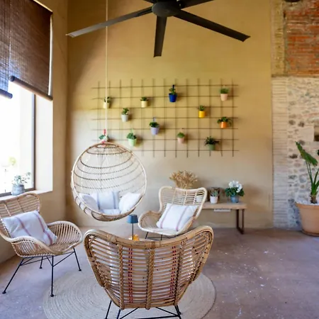 Mas Pla Bed & Breakfast Riudellots de la Selva